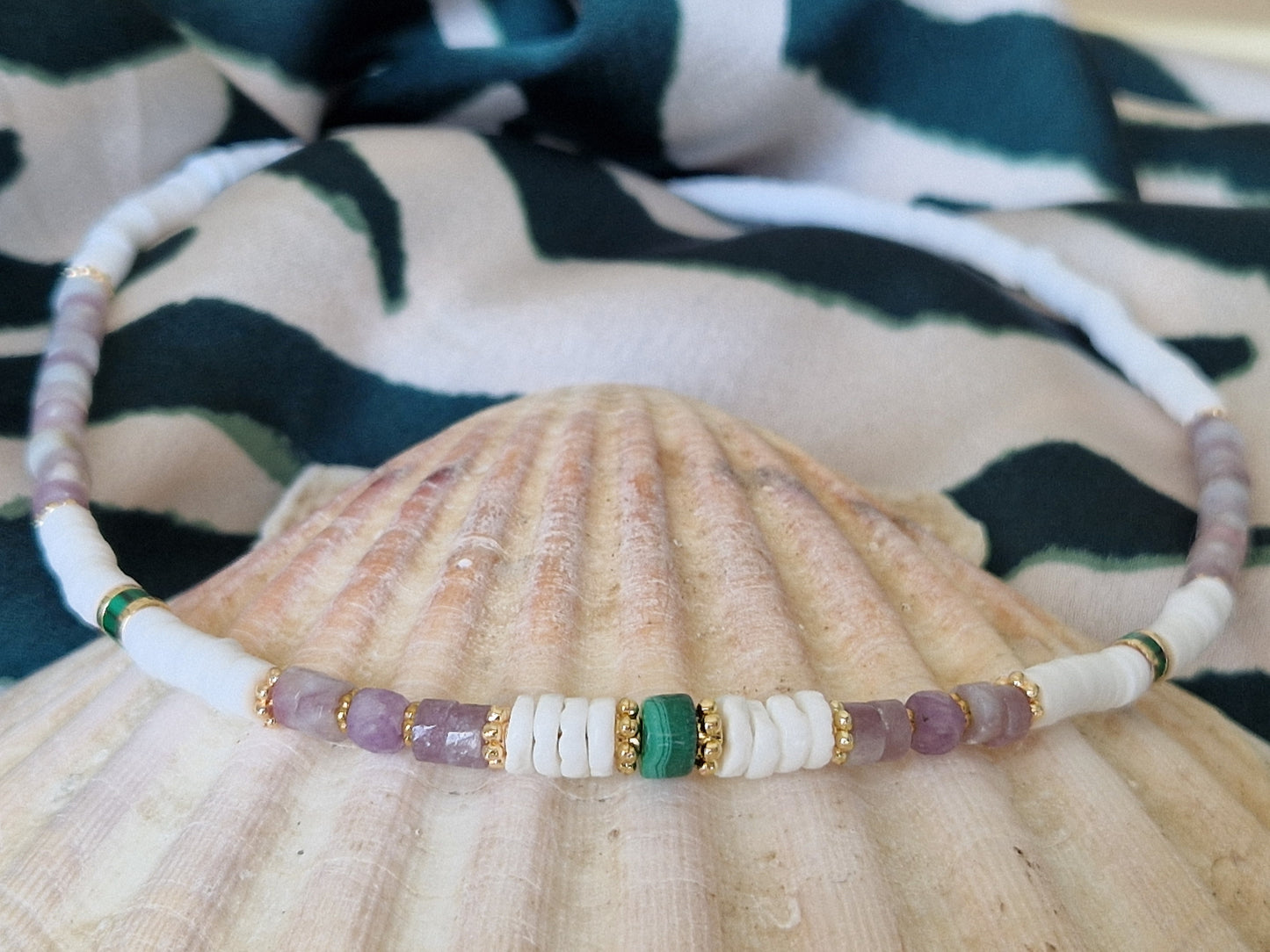 Collier Aila
