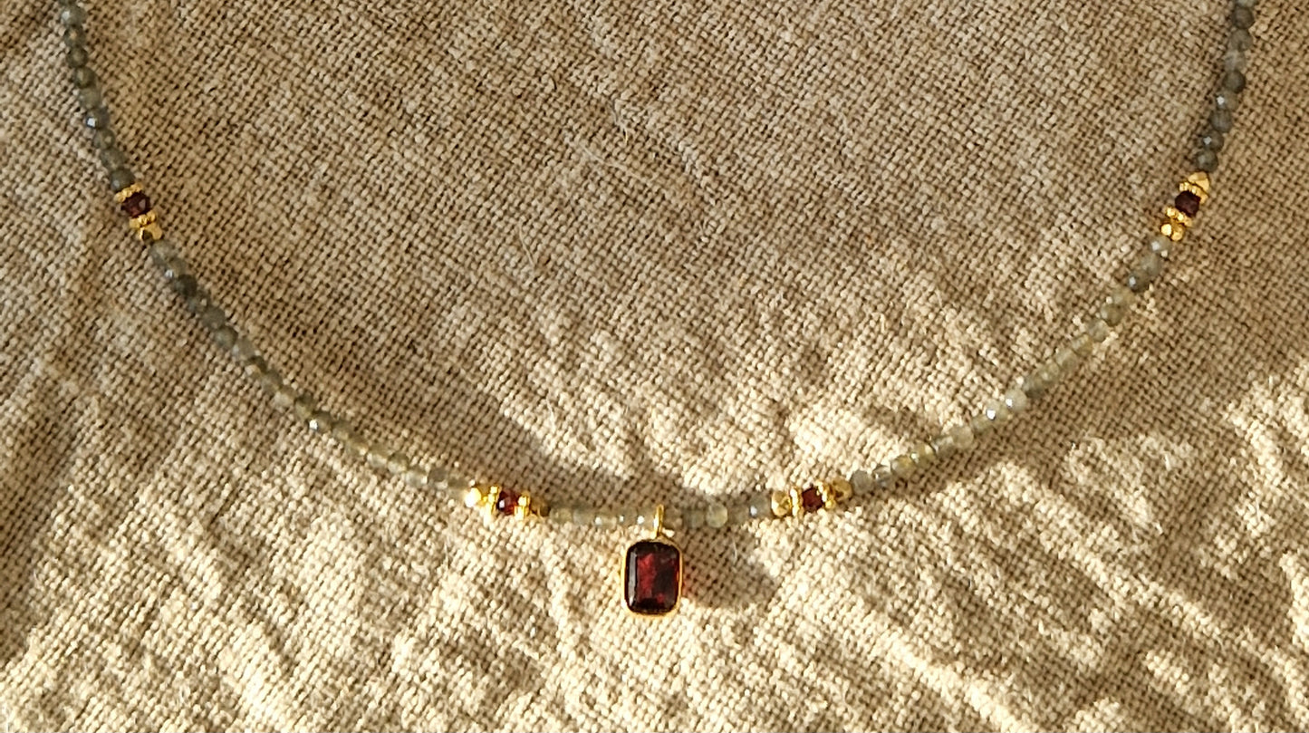 Star Co - Collier Gala